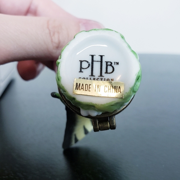 *Last Chance* Eastern Tiger Swallow Butterfly Porcelain Hinged Box PHB Midwest - Picture 7 of 12